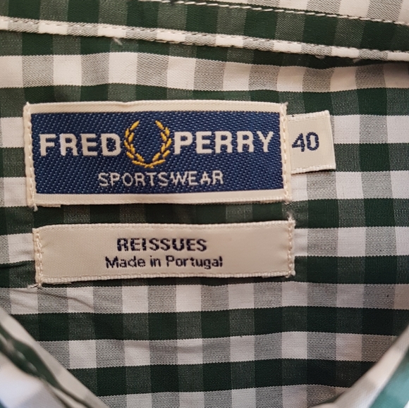 Fred Perry- Button Down - Picture 6 of 8